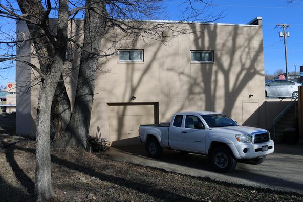 3901 Leavenworth St, Omaha, NE 68105